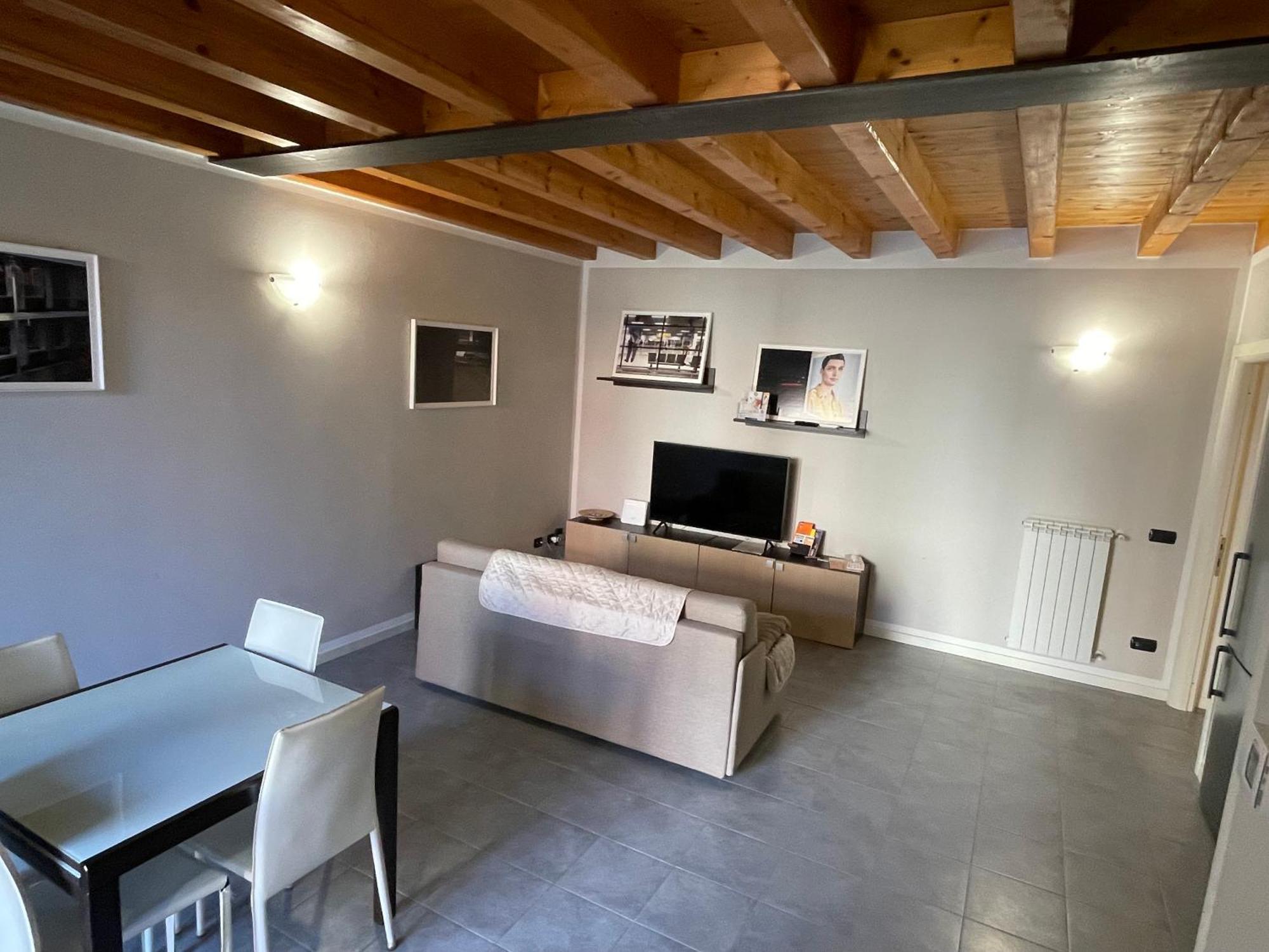 Appartement Dimora San Giorgio - Vicino Leolandia E Bergamo à Bonate Sotto Extérieur photo